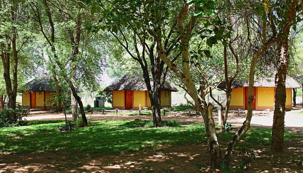Divundu Guest House Exterior photo