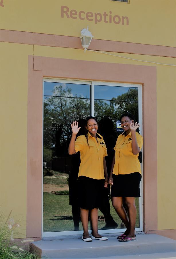 Divundu Guest House Exterior photo
